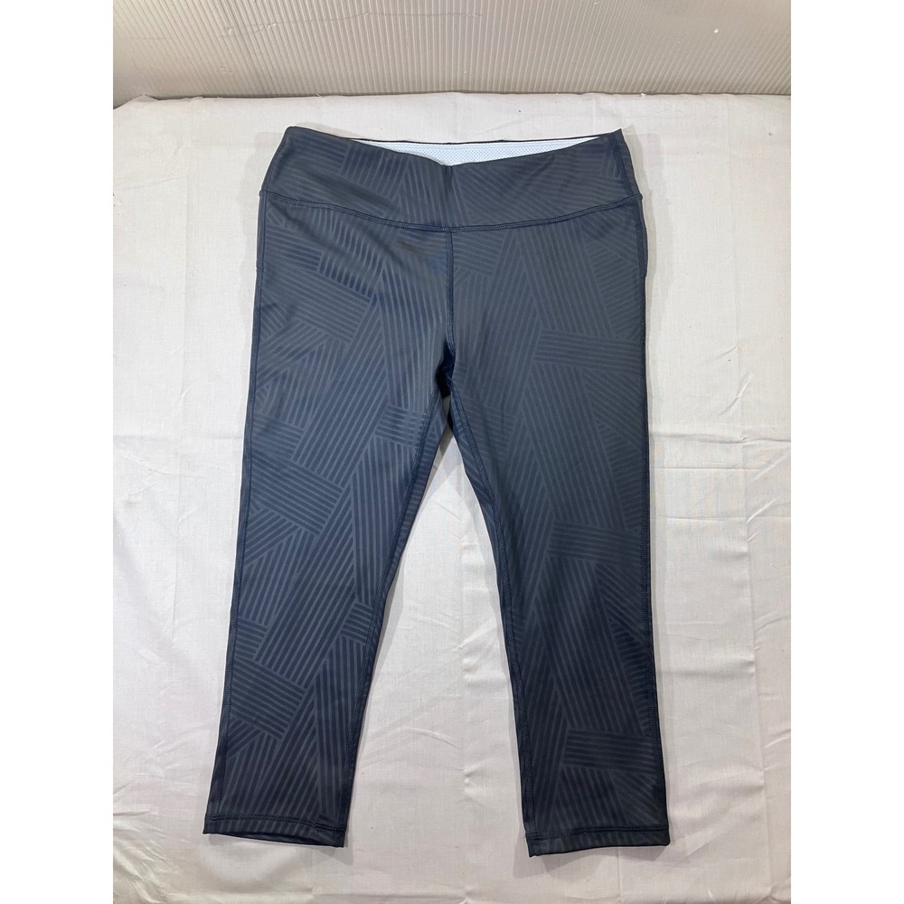 Marika Sport Girls Capri Leggings Size L (12/14) Gray Geometric Print Activewear